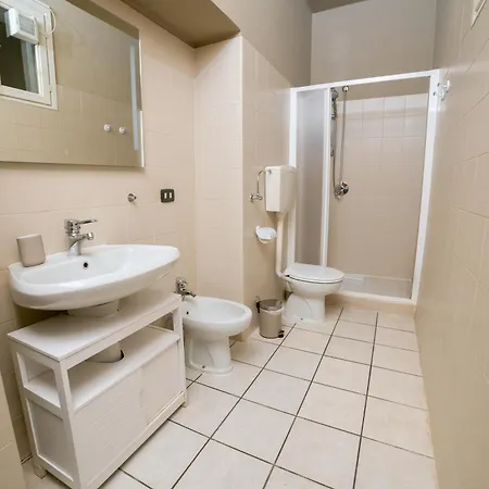 Apartment Il Cortiletto Free Taxi From To Train Station *